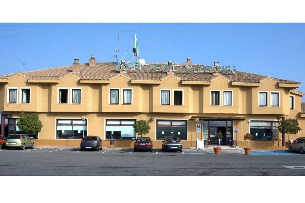 Nuevo Zenit Calahorra Hotel ภายนอก รูปภาพ